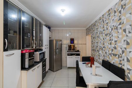Casa à venda com 135m², 5 quartos e 2 vagas Casa à venda com 135m², 5 quartos e 2 vagasCasa 1 - Cozinha