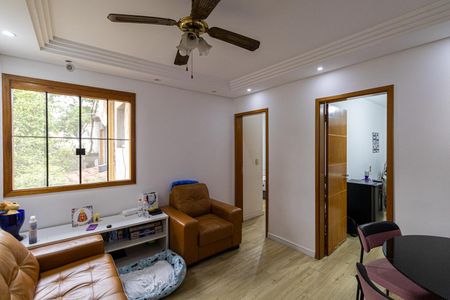 Casa à venda com 135m², 5 quartos e 2 vagas Casa à venda com 135m², 5 quartos e 2 vagasCasa 3 - Sala