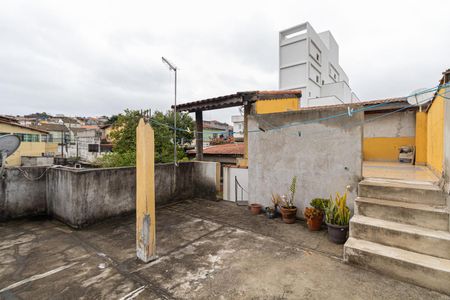 Casa à venda com 135m², 5 quartos e 2 vagas