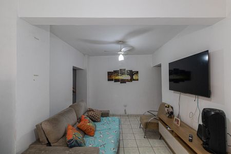 Casa à venda com 135m², 5 quartos e 2 vagas Casa à venda com 135m², 5 quartos e 2 vagasCasa 1 - Sala