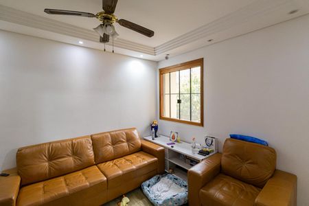 Casa à venda com 135m², 5 quartos e 2 vagas Casa à venda com 135m², 5 quartos e 2 vagasCasa 3 - Sala