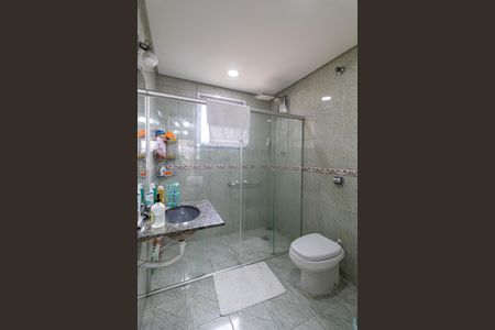 Casa à venda com 135m², 5 quartos e 2 vagas Casa à venda com 135m², 5 quartos e 2 vagasCasa 3 - Banheiro Suíte