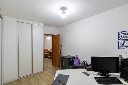 Casa à venda com 135m², 5 quartos e 2 vagas Casa à venda com 135m², 5 quartos e 2 vagasCasa 3 - Quarto 1