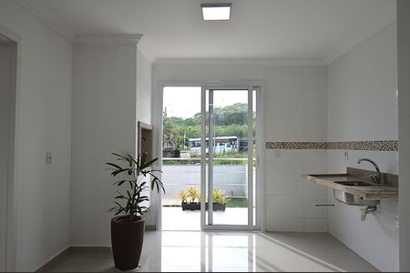 Casa à venda com 220m², 3 quartos e 2 vagasCozinha Vista da Rua