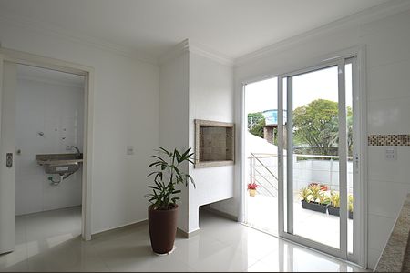 Casa à venda com 220m², 3 quartos e 2 vagasCozinha - Churrasqueira