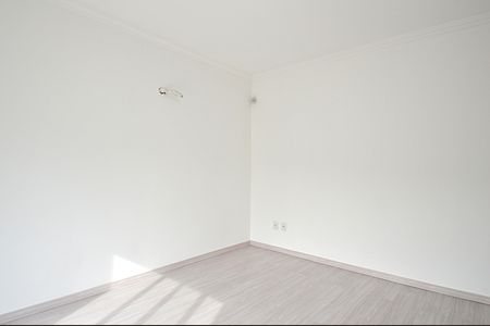 Casa à venda com 220m², 3 quartos e 2 vagasSuíte 1