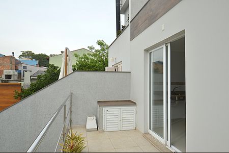 Casa à venda com 220m², 3 quartos e 2 vagasQuintal