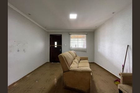 Sala de casa à venda com 3 quartos, 125m² em Cidade São Francisco, São Paulo