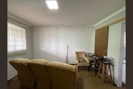 Sala de casa à venda com 3 quartos, 125m² em Cidade São Francisco, São Paulo