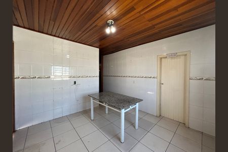 Casa para alugar com 210m², 7 quartos e 2 vagasCozinha