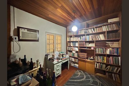 Casa para alugar com 210m², 7 quartos e 2 vagasQuarto 1