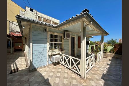 Casa para alugar com 210m², 7 quartos e 2 vagasFachada - Casa 2