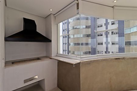 Apartamento à venda com 124m², 3 quartos e 3 vagasVaranda Gourmet