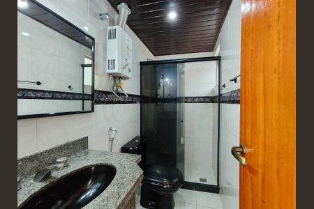 Apartamento à venda com 65m², 2 quartos e 1 vaga Apartamento à venda com 65m², 2 quartos e 1 vagaBanheiro Corredor