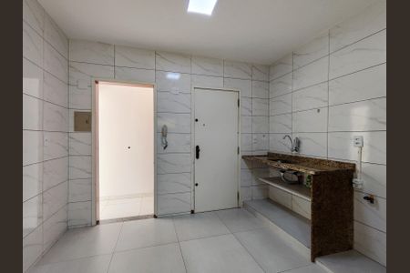 Apartamento à venda com 65m², 2 quartos e 1 vaga Apartamento à venda com 65m², 2 quartos e 1 vagaCozinha