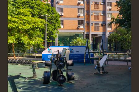 Apartamento à venda com 65m², 2 quartos e 1 vaga Apartamento à venda com 65m², 2 quartos e 1 vagaÁrea comum - Academia