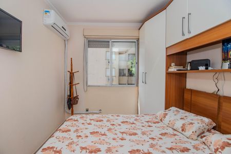 Quarto 1 de apartamento à venda com 2 quartos, 56m² em Sarandi, Porto Alegre