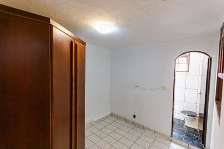 Casa à venda com 108m², 3 quartos e 1 vagaSuíte 