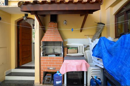 Casa à venda com 125m², 2 quartos e 2 vagasChurrasqueira