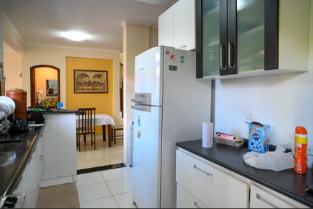 Casa à venda com 125m², 2 quartos e 2 vagasCozinha