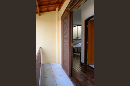 Casa à venda com 125m², 2 quartos e 2 vagasVaranda