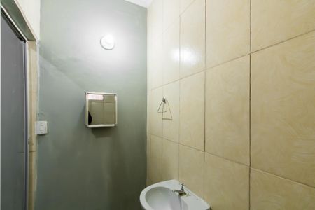 Banheiro de casa para alugar com 1 quarto, 45m² em Cangaiba, São Paulo