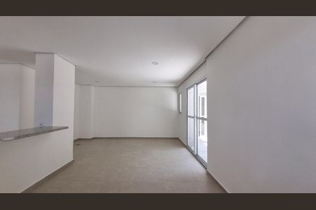 Apartamento para alugar com 39m², 2 quartos e 1 vaga Apartamento para alugar com 39m², 2 quartos e 1 vagaÁrea comum - Salão de festas