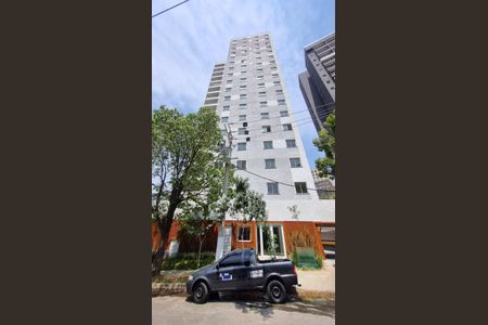 Apartamento para alugar com 39m², 2 quartos e 1 vaga Apartamento para alugar com 39m², 2 quartos e 1 vagaFachada