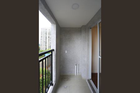 Apartamento para alugar com 39m², 2 quartos e 1 vaga Apartamento para alugar com 39m², 2 quartos e 1 vagaVaranda da Sala