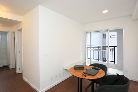 Apartamento para alugar com 39m², 2 quartos e 1 vaga Apartamento para alugar com 39m², 2 quartos e 1 vagaSala