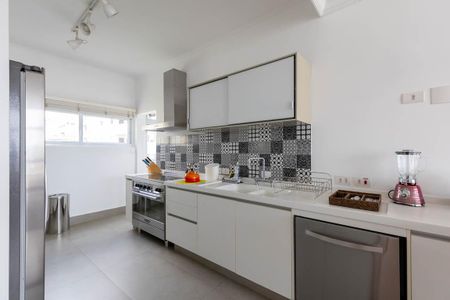 Apartamento para alugar com 128m², 2 quartos e 1 vagaCozinha