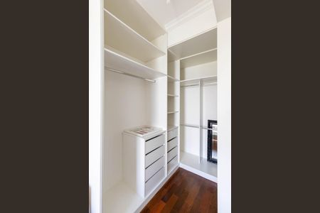 Apartamento para alugar com 128m², 2 quartos e 1 vagaSuíte