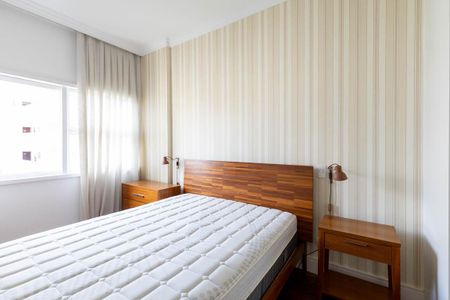 Apartamento para alugar com 128m², 2 quartos e 1 vagaSuíte