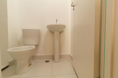 Apartamento à venda com 32m², 2 quartos e sem vagaBanheiro Social