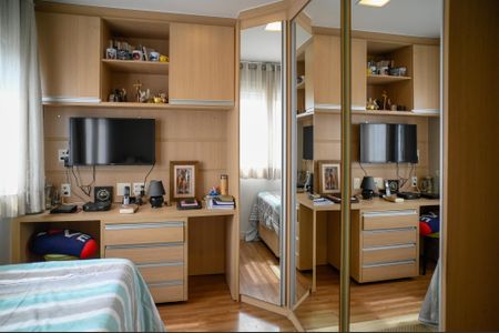 Apartamento à venda com 124m², 3 quartos e 2 vagas Apartamento à venda com 124m², 3 quartos e 2 vagasQuarto 1 - Suite