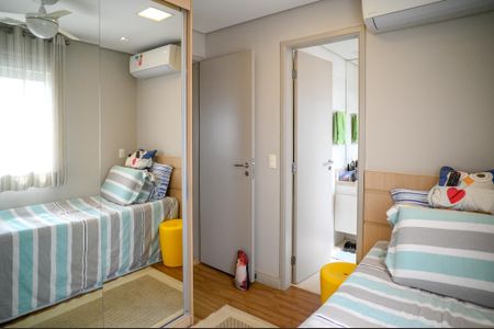 Apartamento à venda com 124m², 3 quartos e 2 vagas Apartamento à venda com 124m², 3 quartos e 2 vagasQuarto 1 - Suite