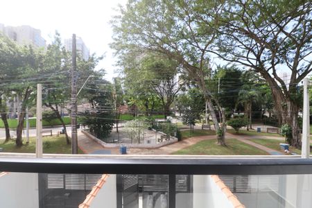 Casa para alugar com 120m², 2 quartos e 1 vaga Casa para alugar com 120m², 2 quartos e 1 vagaVaranda da Suíte 1