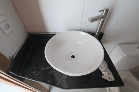 Casa para alugar com 120m², 2 quartos e 1 vaga Casa para alugar com 120m², 2 quartos e 1 vagaBanheiro da Suíte 2