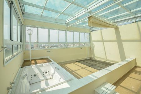 Apartamento à venda com 190m², 3 quartos e 4 vagasHidro