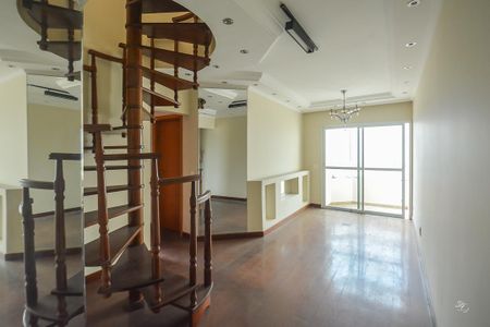 Apartamento à venda com 190m², 3 quartos e 4 vagasSala