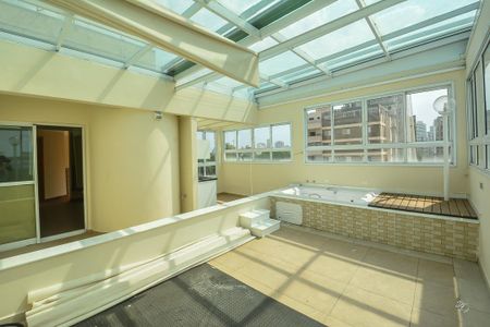 Apartamento à venda com 190m², 3 quartos e 4 vagasHidro