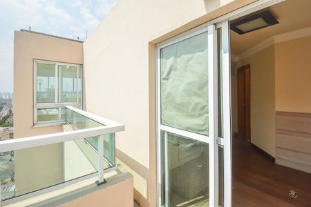 Apartamento à venda com 190m², 3 quartos e 4 vagasSacada do Quarto Suíte