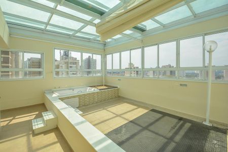 Apartamento à venda com 190m², 3 quartos e 4 vagasHidro