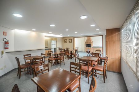 Apartamento à venda com 190m², 3 quartos e 4 vagasÁrea comum - Salão de festas