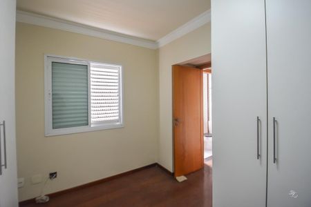 Apartamento à venda com 190m², 3 quartos e 4 vagasQuarto 