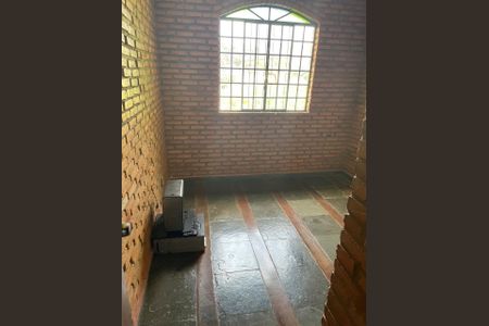 Casa à venda com 3 quartos, 1000m² em Parque Sao Jose, Belo Horizonte