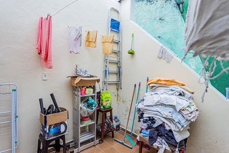 Casa à venda com 75m², 2 quartos e 1 vaga Casa à venda com 75m², 2 quartos e 1 vagaQuintal