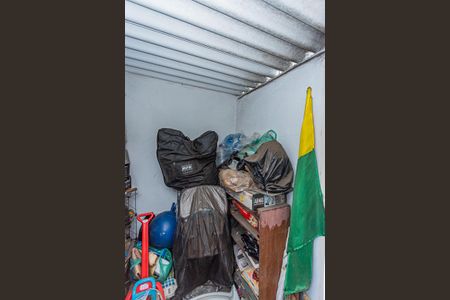 Casa à venda com 75m², 2 quartos e 1 vaga Casa à venda com 75m², 2 quartos e 1 vagaQuarto de Serviço