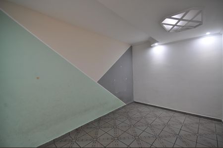 Quarto de casa para alugar com 1 quarto, 60m² em Parque Edu Chaves, São Paulo
