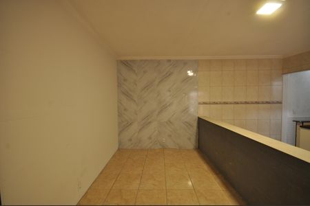 Sala de casa para alugar com 1 quarto, 60m² em Parque Edu Chaves, São Paulo